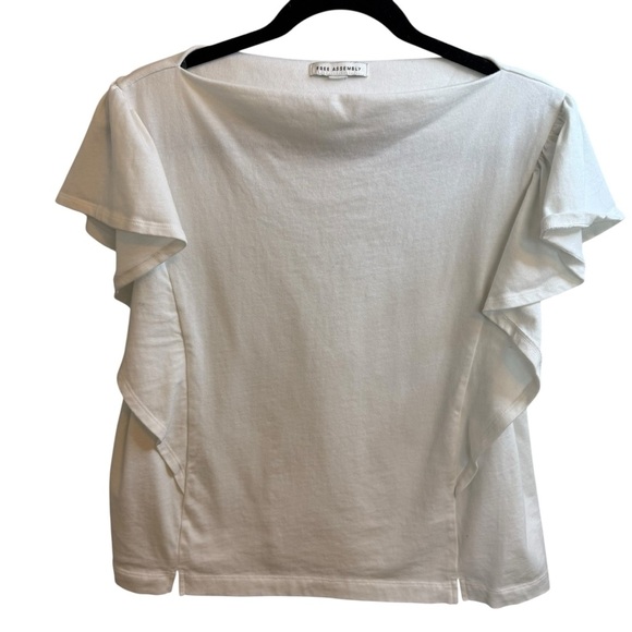 Free Assembly White Ruffled Flutter Sleeve Blouse - Picture 1 of 5